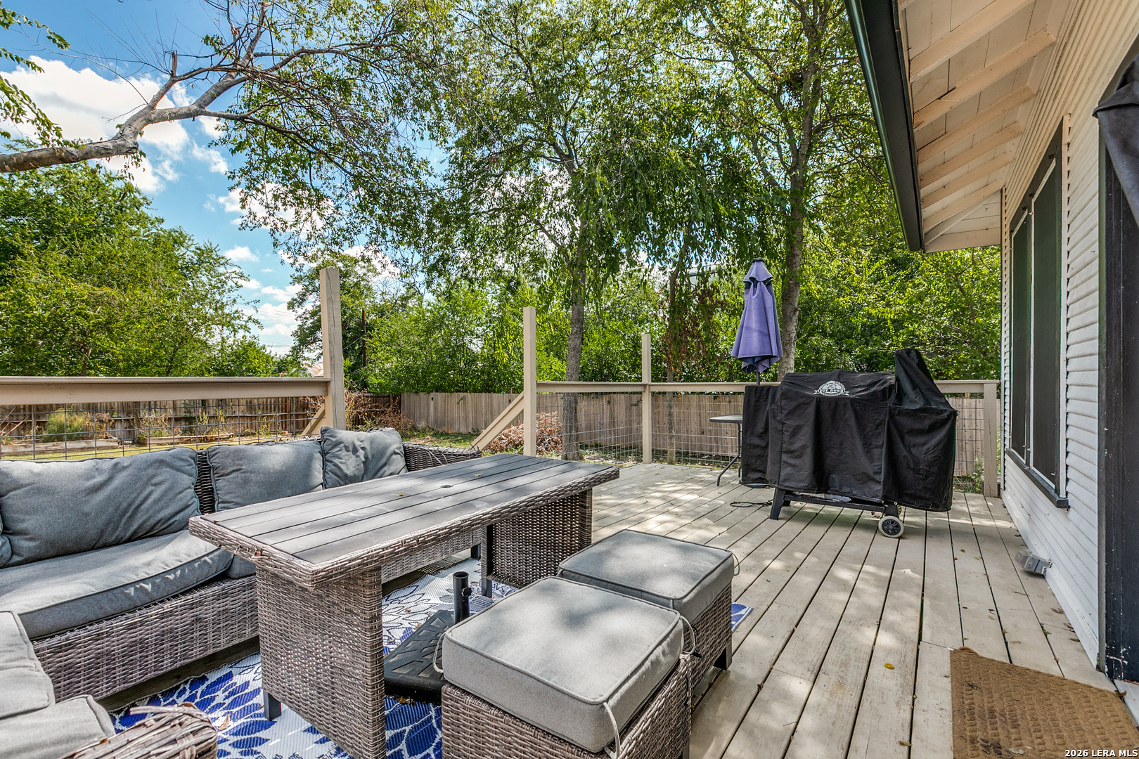 830 E Erie Ave, San Antonio, TX 78212