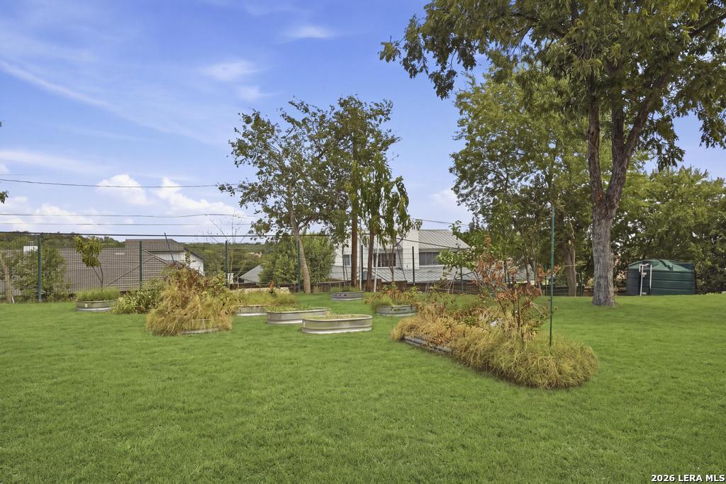 777 TERRELL RD, Terrell Hills, TX 78209