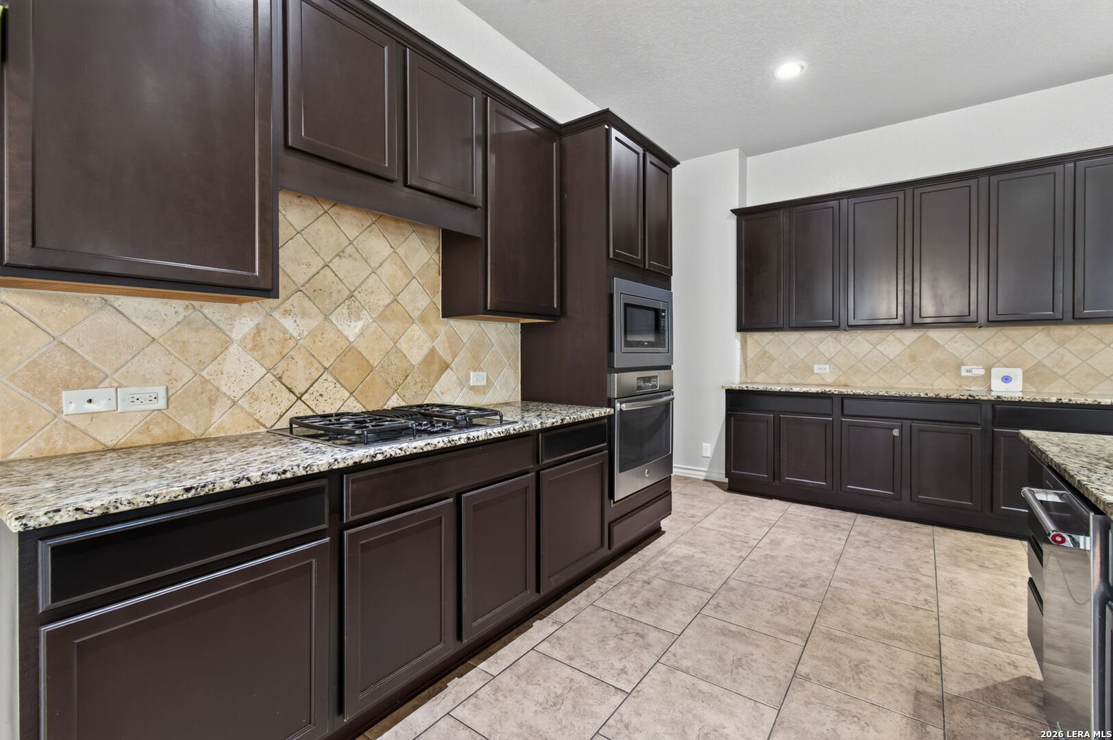 25610 WATER ST, San Antonio, TX 78255
