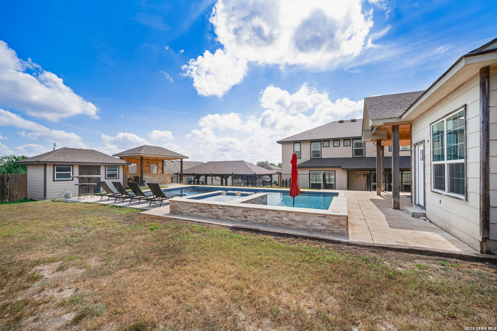 7215 AVERY RD, Live Oak, TX 78233