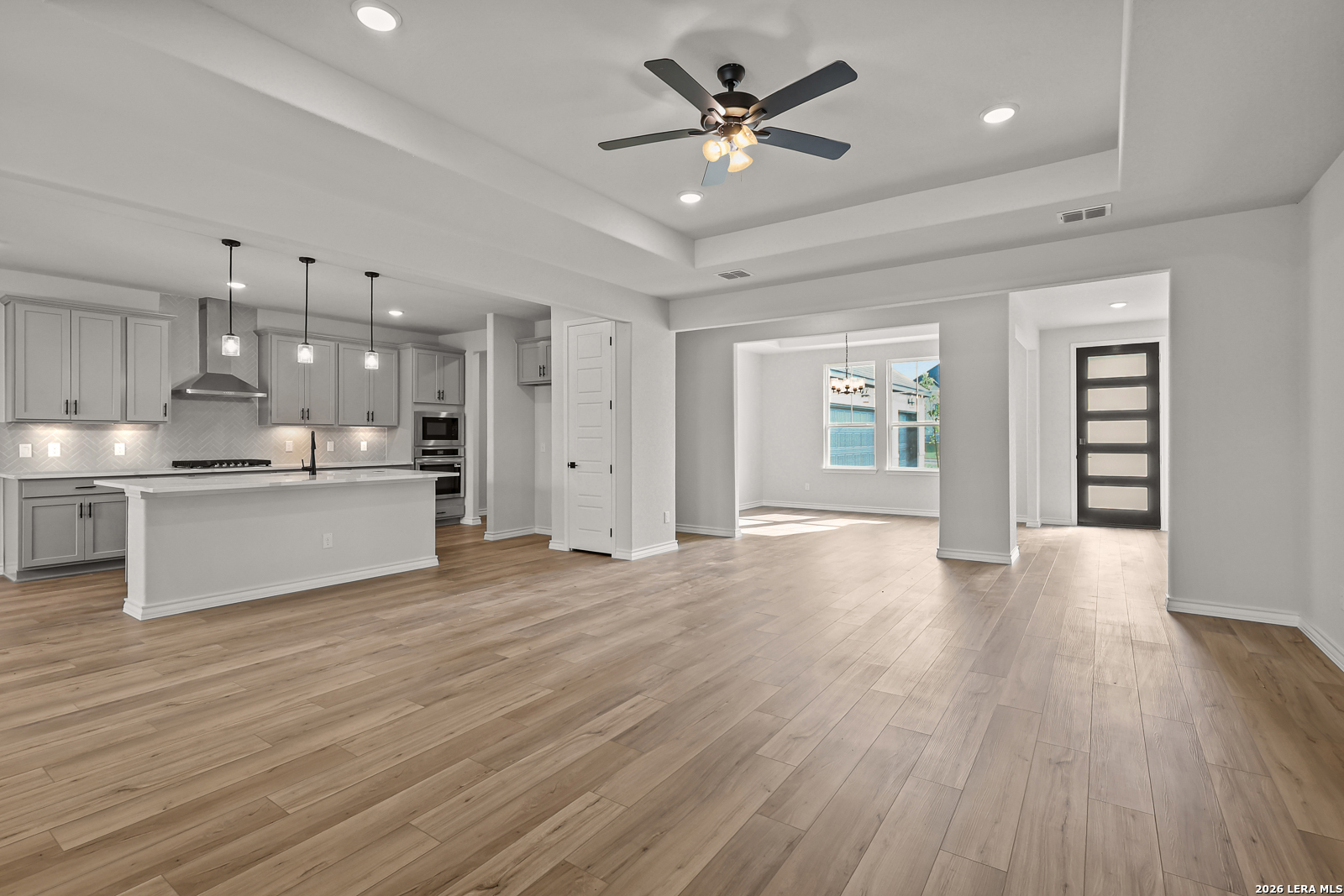254 Poe Parkway, photo 6