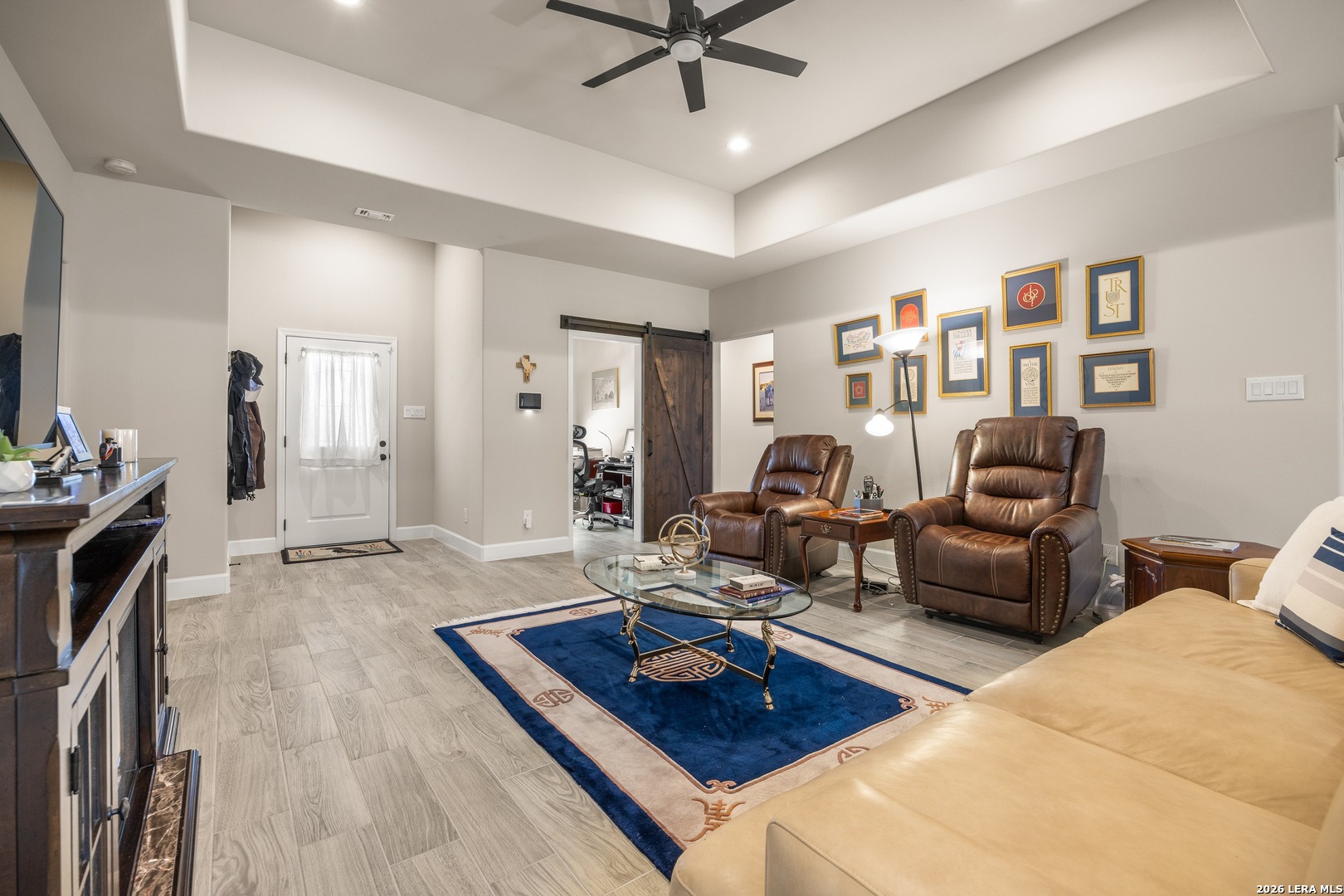 202 Roy Nichols Dr