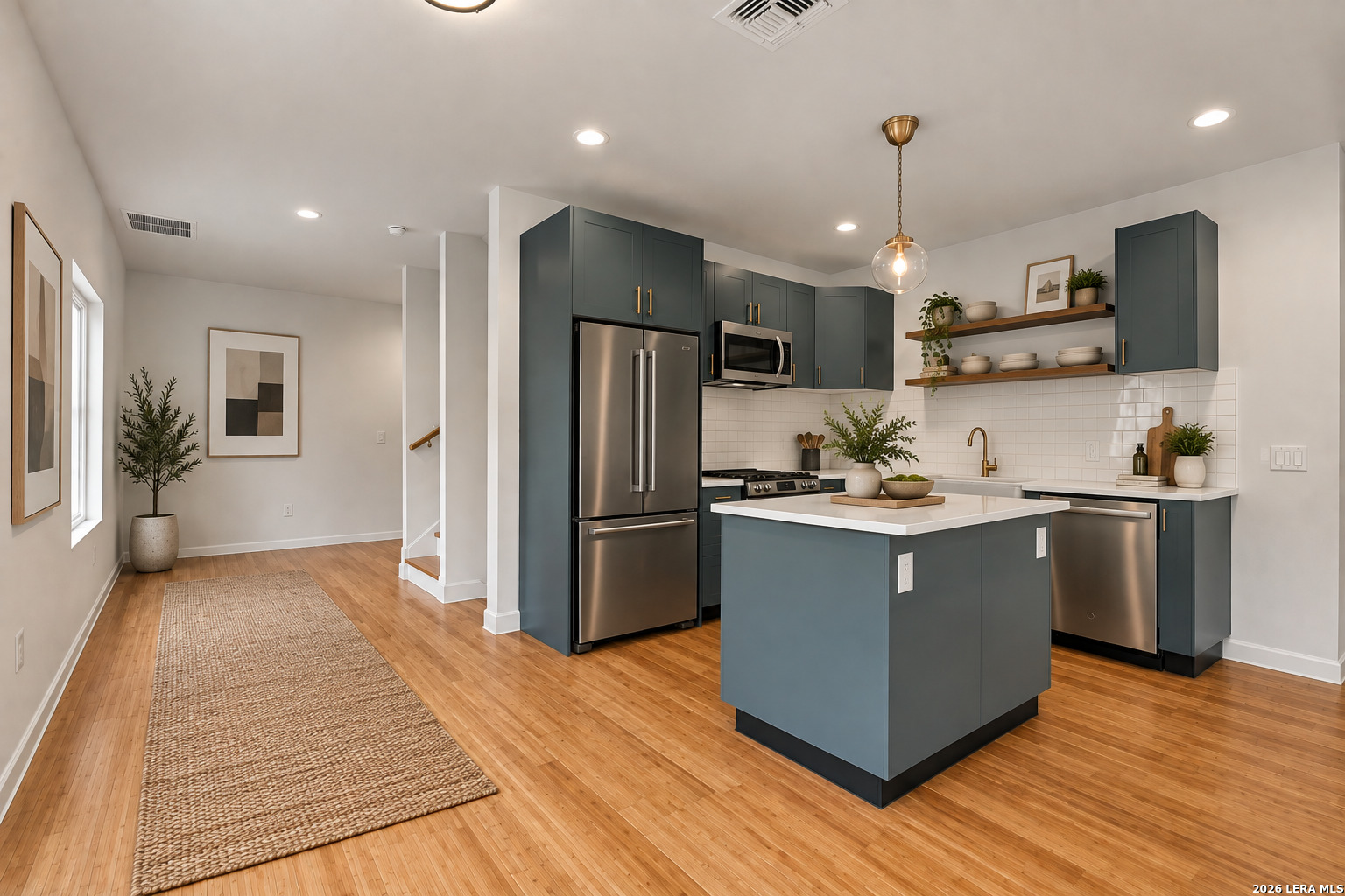 124 Kearney, #102, San Antonio, TX 78210