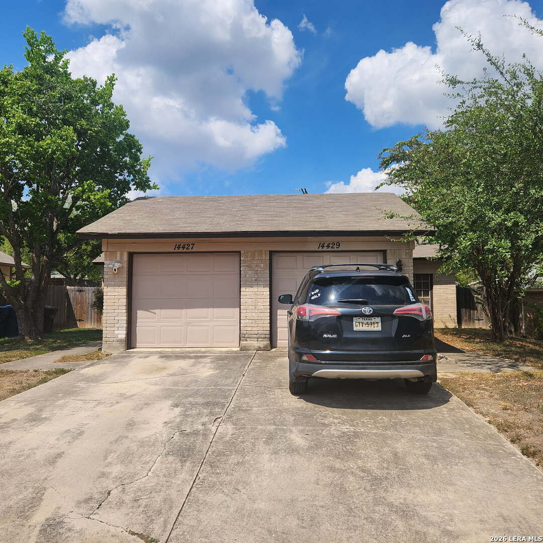 14427 Edgemont St Listing Cover Image