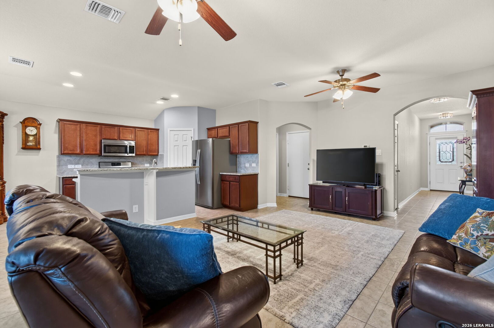 2609 LONESOME CREEK TRL, New Braunfels, TX 78130