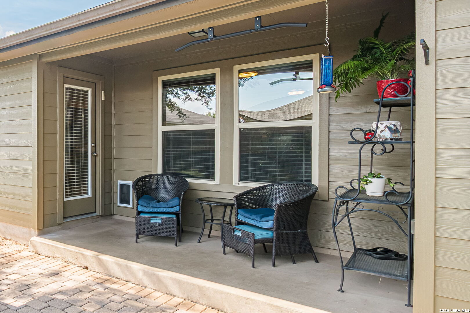2609 LONESOME CREEK TRL, New Braunfels, TX 78130
