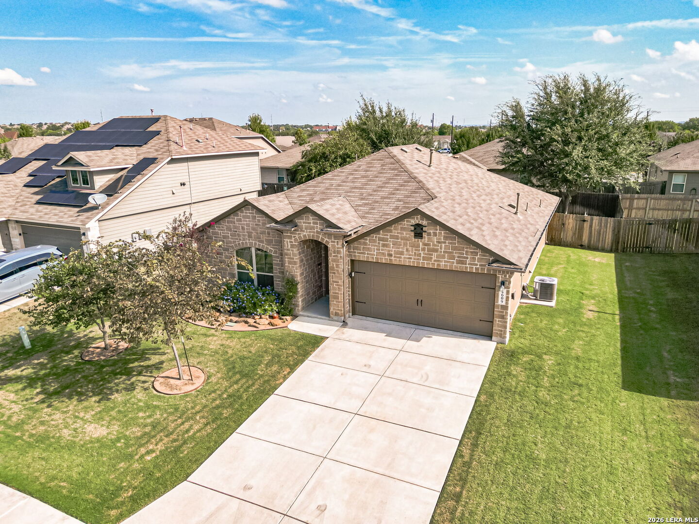 2609 LONESOME CREEK TRL, New Braunfels, TX 78130