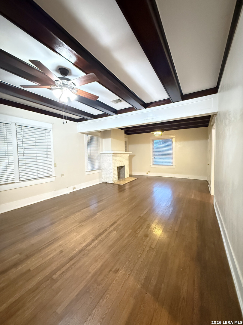 902 W Gramercy, San Antonio, TX 78201