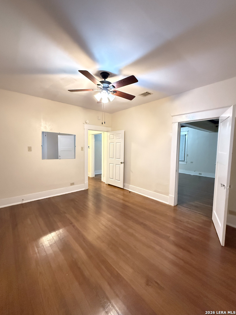 902 W Gramercy, San Antonio, TX 78201