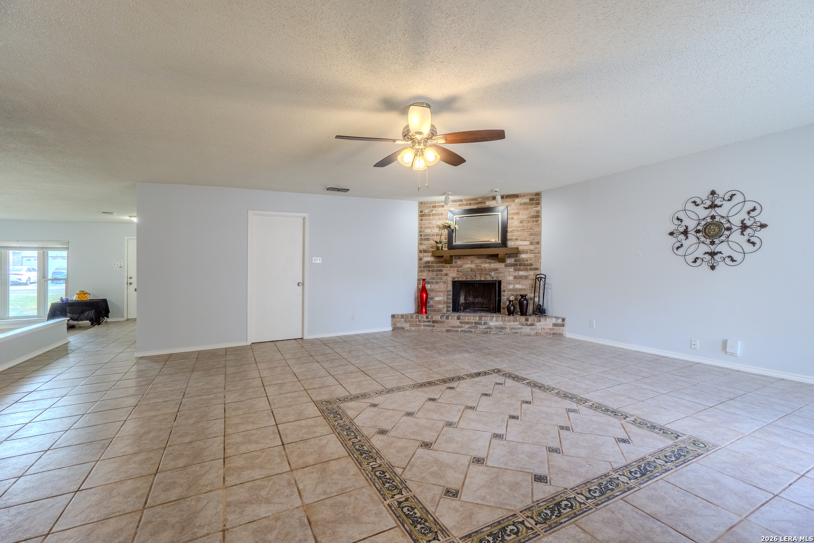 8426 OAK POST ST, San Antonio, TX 78251