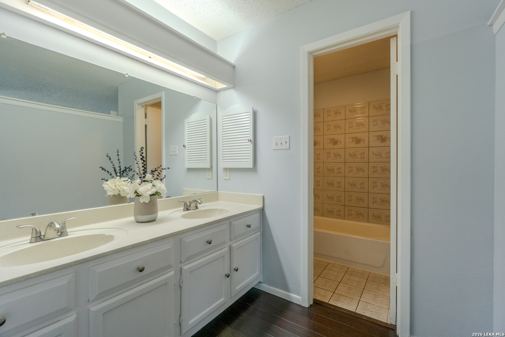 8426 OAK POST ST, San Antonio, TX 78251