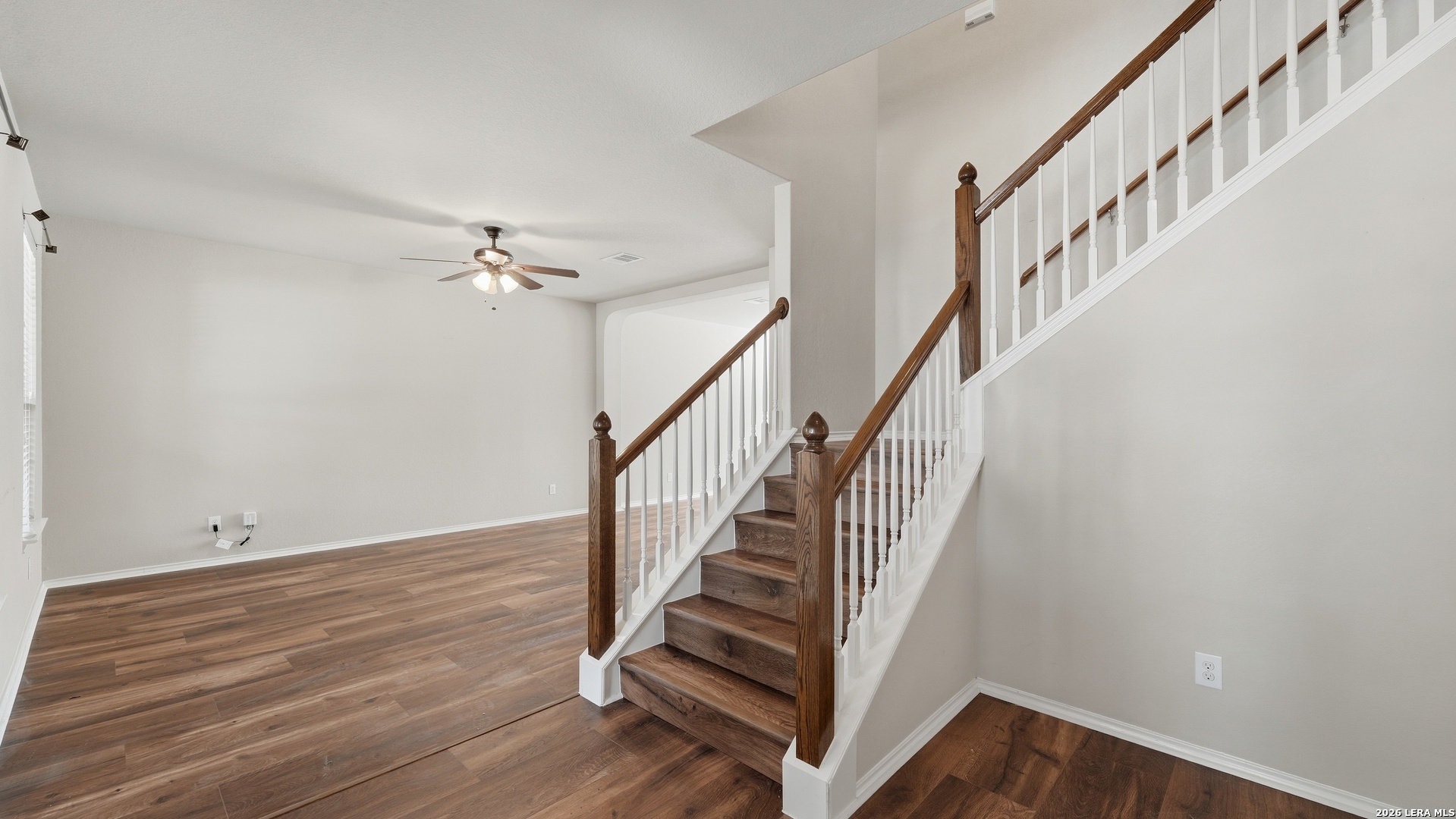 Photo 4 of Single family home for sale at 305 Hazeltine Way, Cibolo, TX 78108 | MLS# 1952986 | Listing updated on 2026-09-26