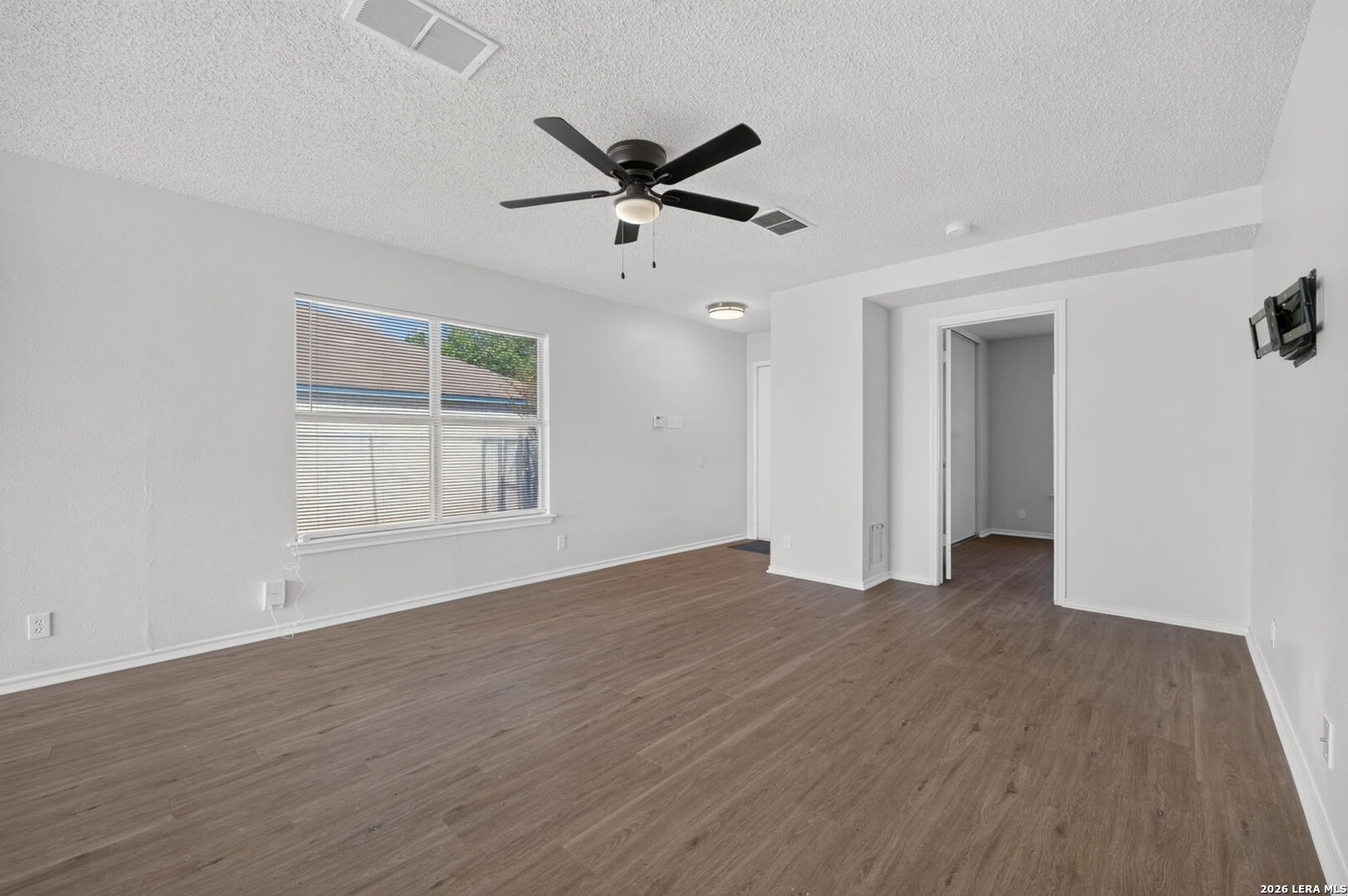 5718 SUN CANYON DR, San Antonio, TX 78244