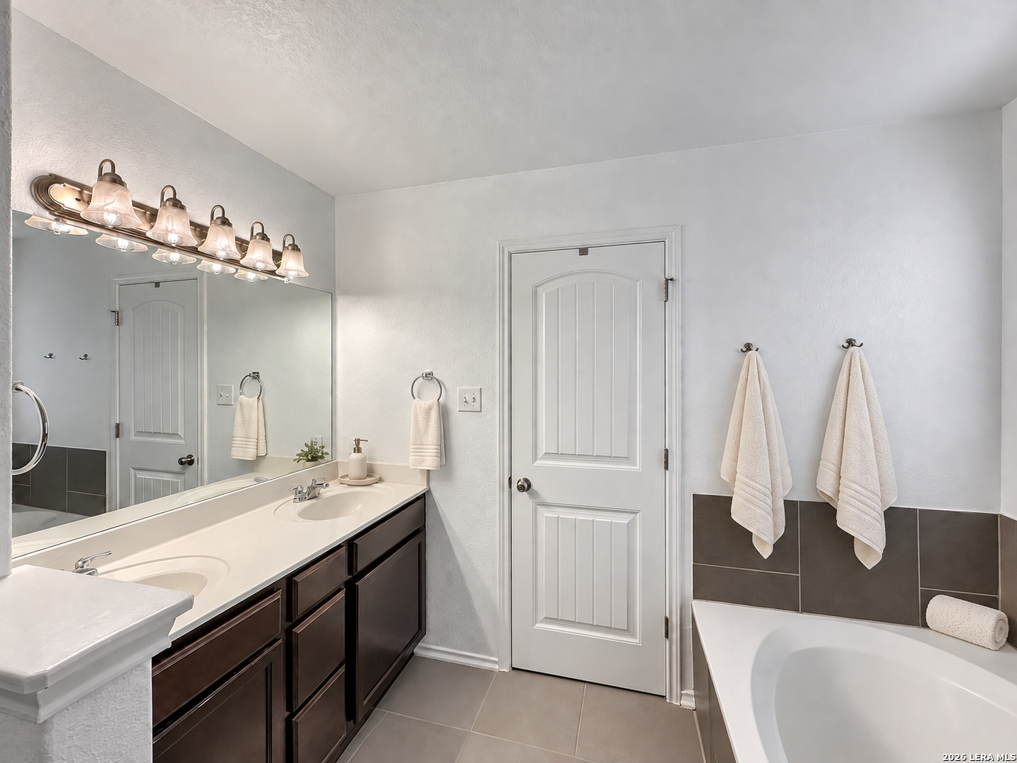 6847 Briscoe Mill, San Antonio, TX 78253