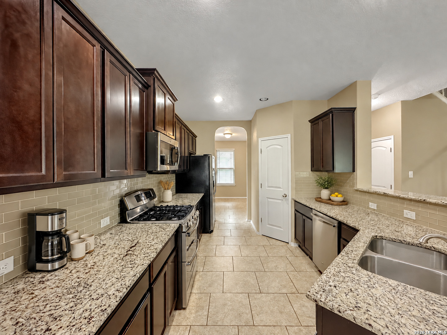 6847 Briscoe Mill, San Antonio, TX 78253