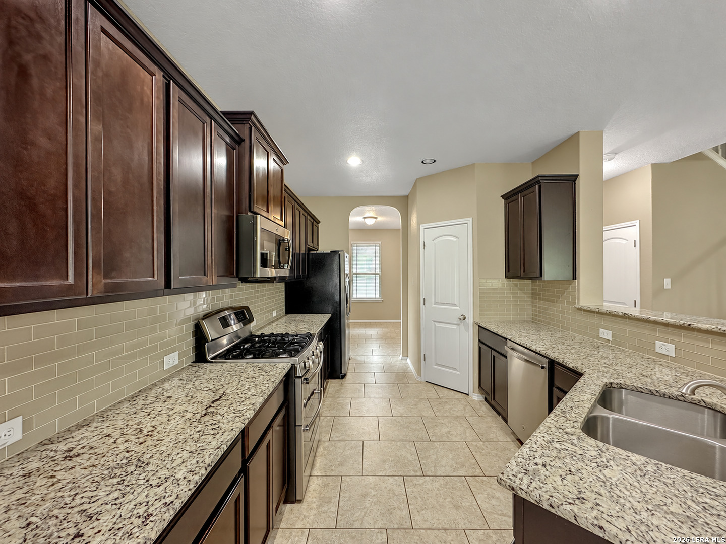 6847 Briscoe Mill, San Antonio, TX 78253