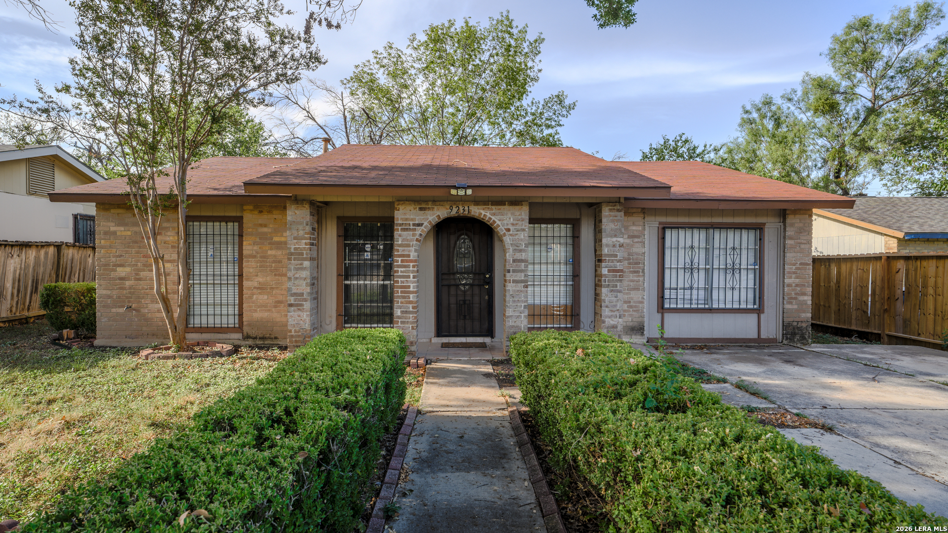 9231 Port Victoria St Listing Cover Image