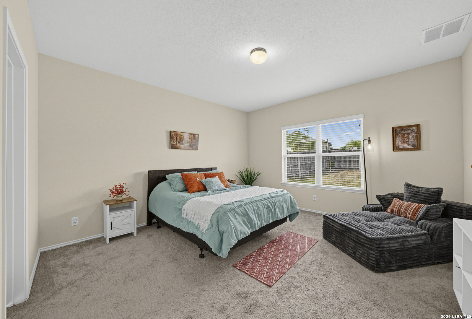 3711 Manoway Bay