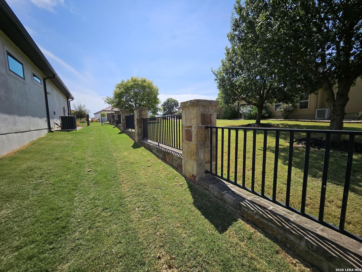 2044 Toscano Way, Kerrville, TX 78028
