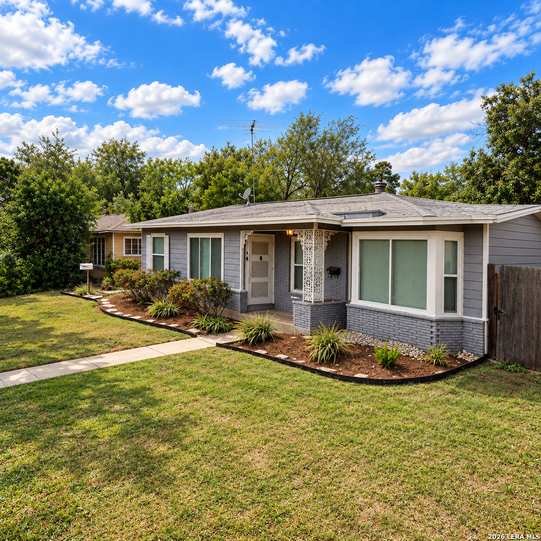 311 Karen Ln Listing Cover Image