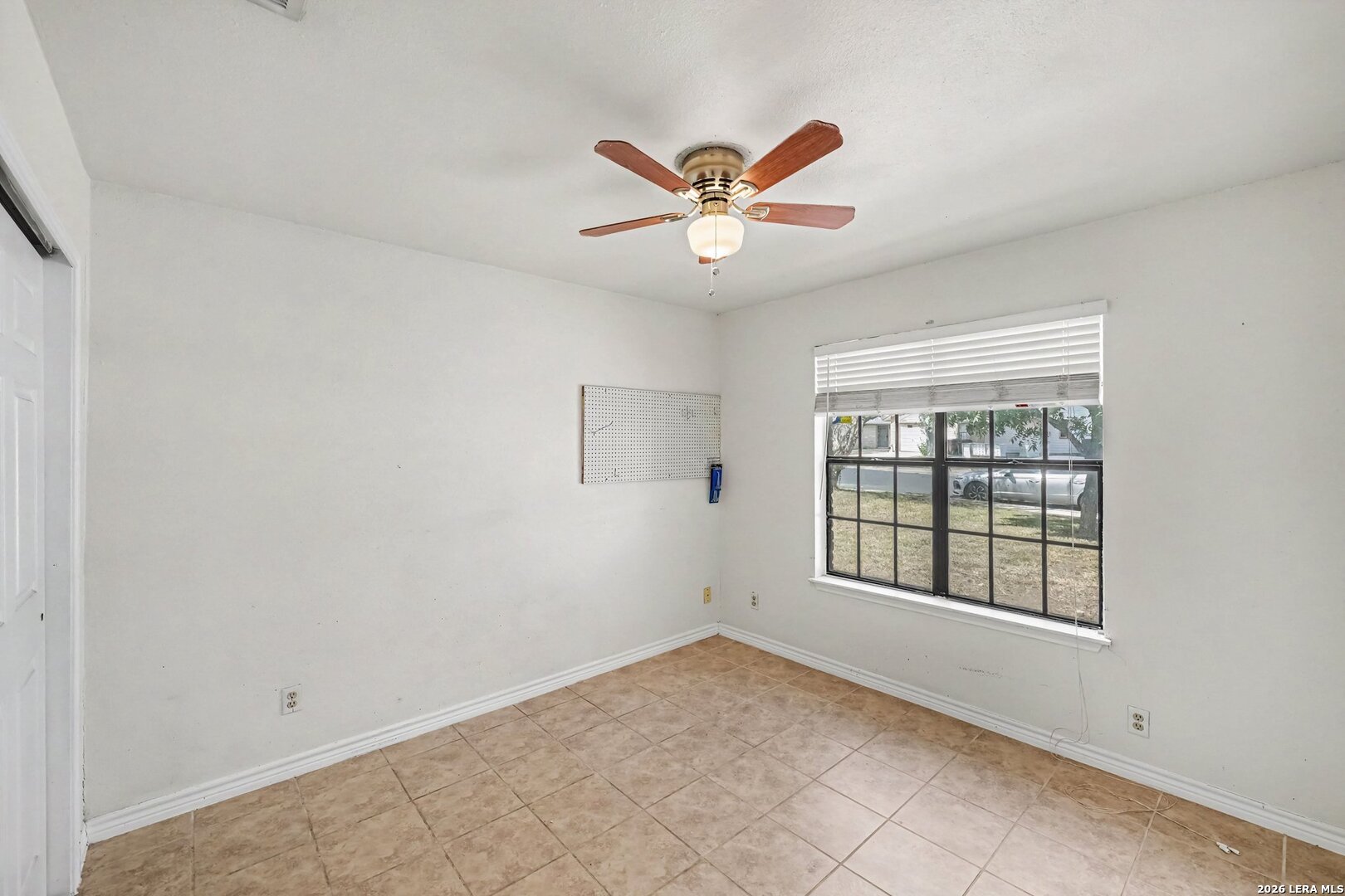 11416 HATCHET PASS DR, San Antonio, TX 78245