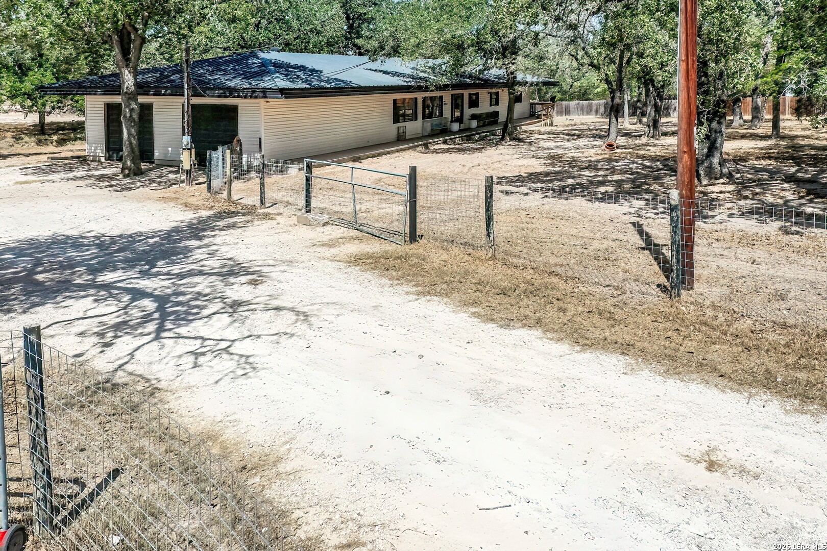 Photo 1 of Single family home for sale at 150 Blackjack Rd, La Vernia, TX 78121 | MLS# 2017283 | Listing updated on 2026-10-06