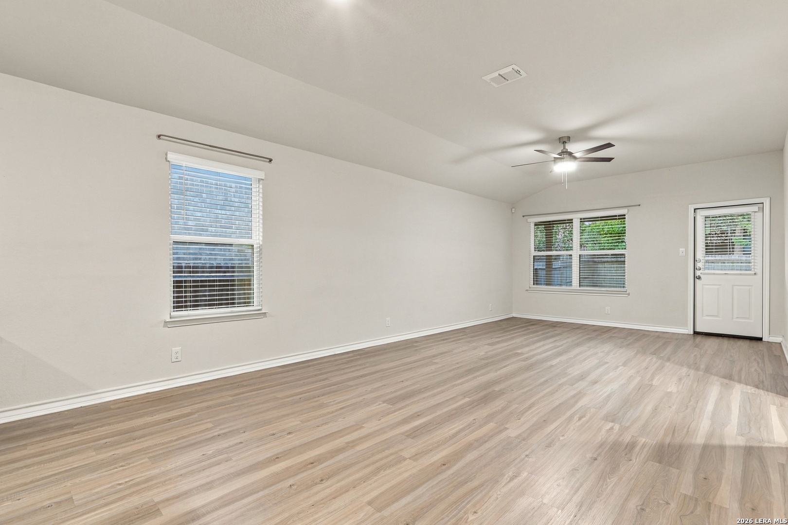 5915 Calaveras Way, San Antonio, TX 78253