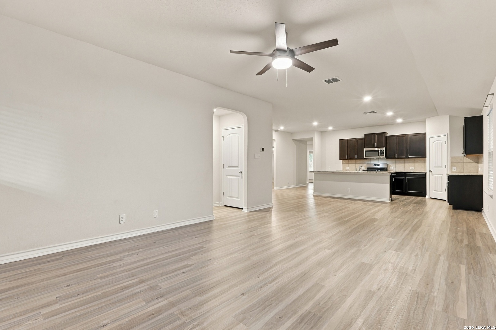 5915 Calaveras Way, San Antonio, TX 78253