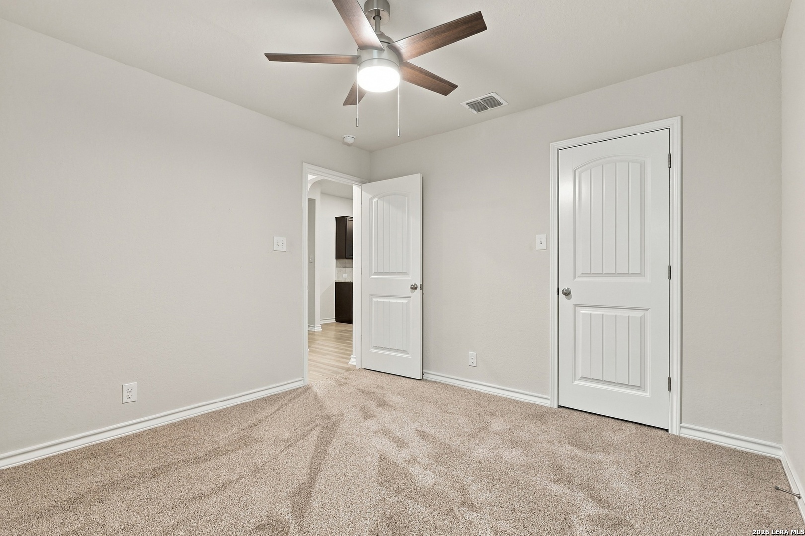 5915 Calaveras Way, San Antonio, TX 78253