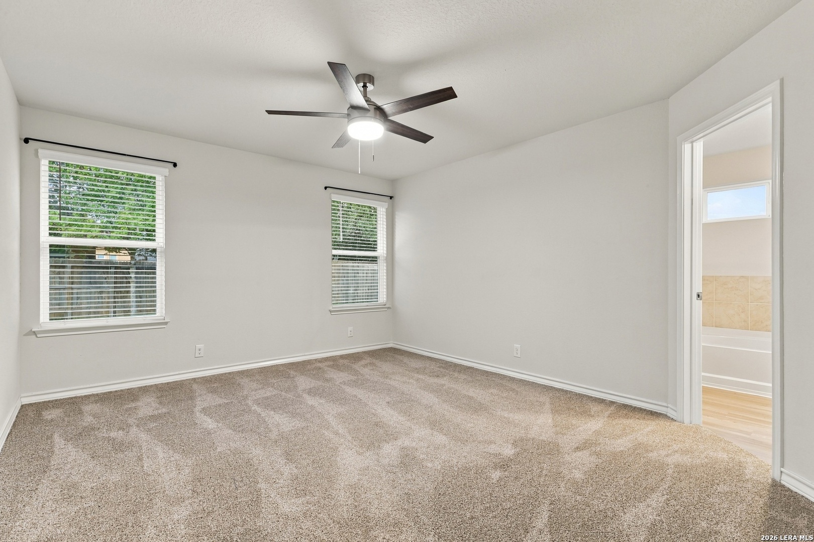 5915 Calaveras Way, San Antonio, TX 78253
