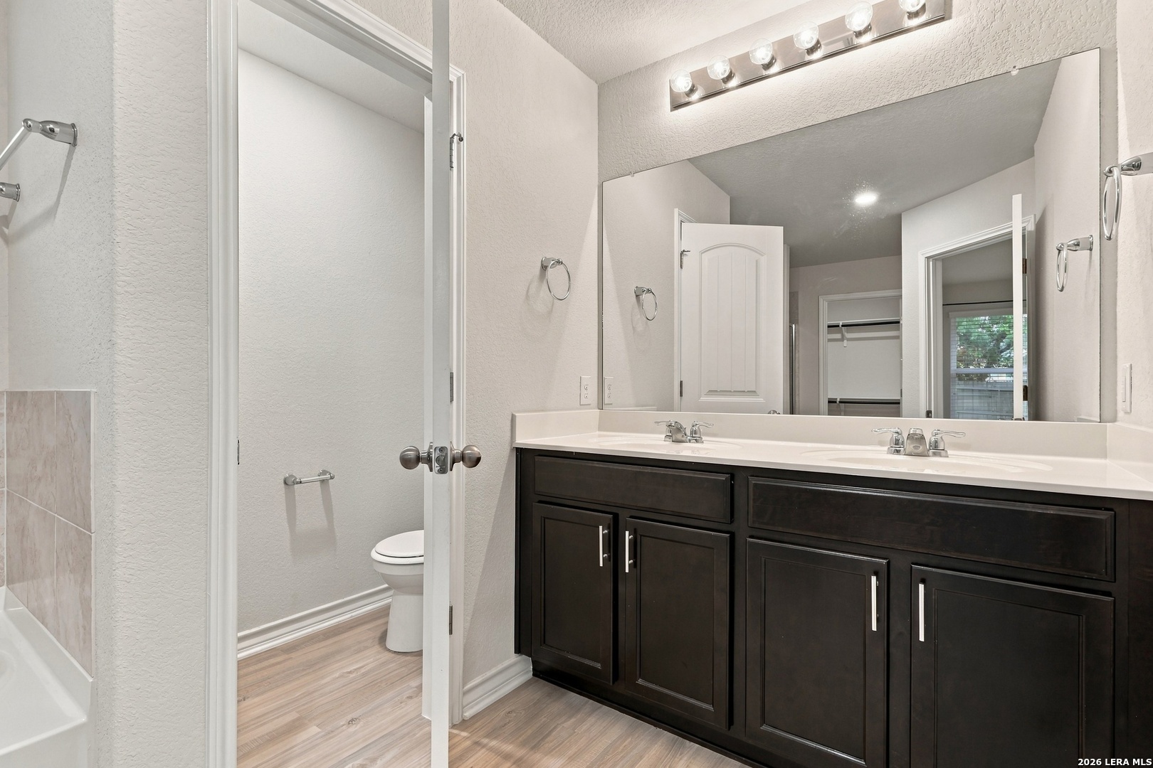 5915 Calaveras Way, San Antonio, TX 78253
