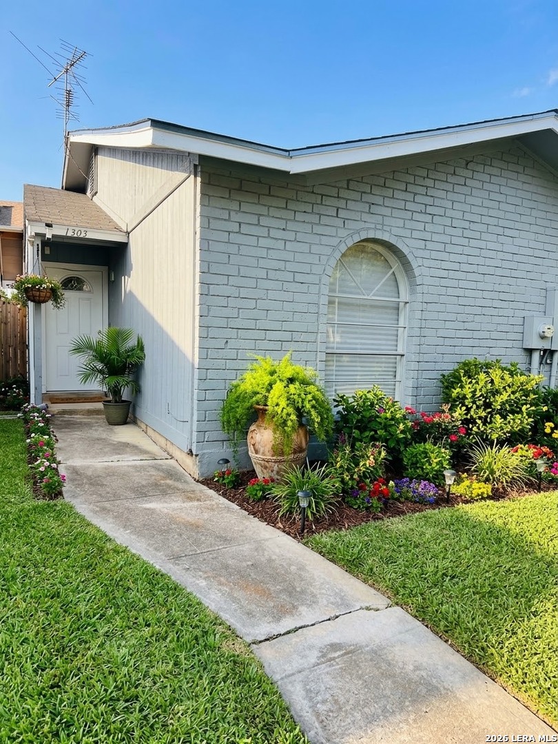 Property photo for 1303 Klondike, San Antonio, TX