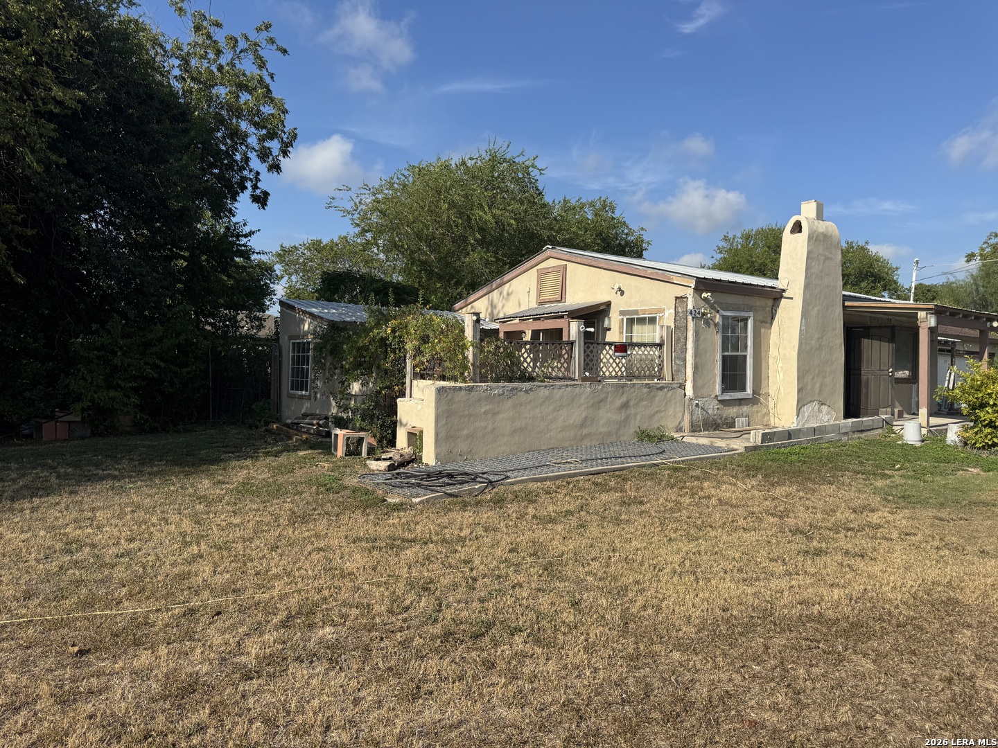 Photo 4 of Single family home for sale at 424 Babcock Rd, San Antonio, TX 78201 | MLS# 2023147 | Listing updated on 2026-10-12