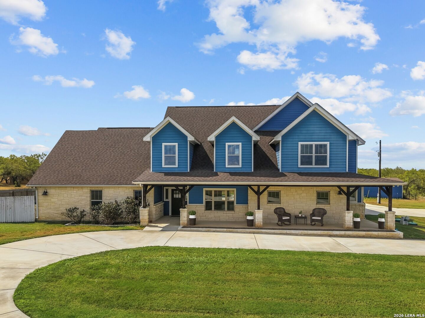 Photo 1 of Single family home for sale at 2729 County Rd 357, La Vernia, TX 78121 | MLS# 2012925 | Listing updated on 2026-10-09
