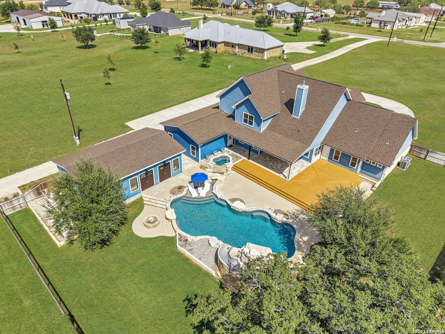 2729 County Road 357, La Vernia, TX 78121