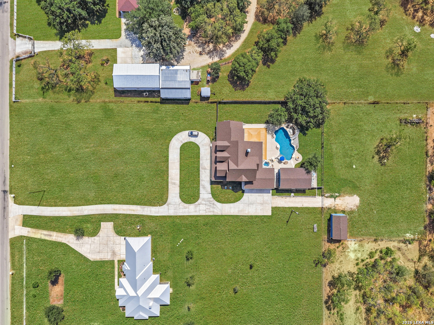 2729 County Road 357, La Vernia, TX 78121