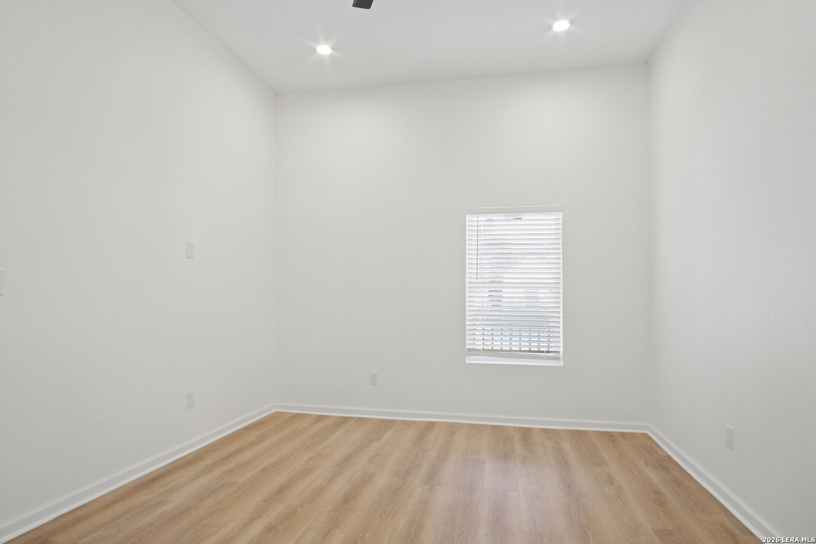 614 MONTANA ST, San Antonio, TX 78203
