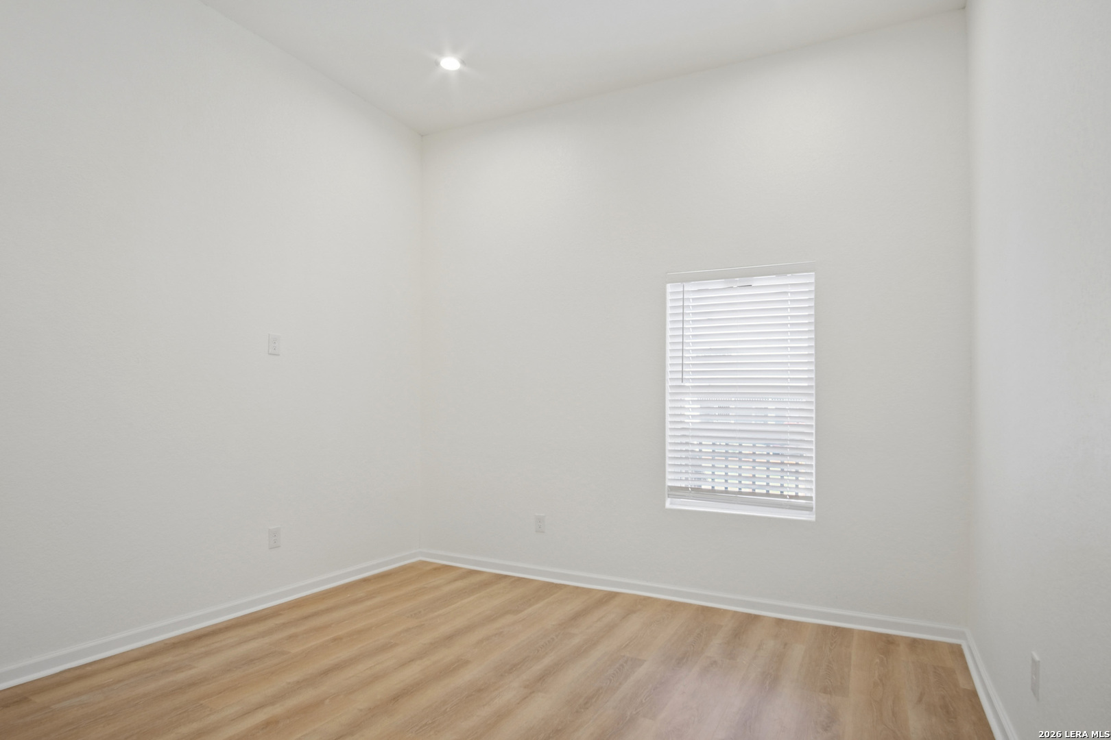 614 MONTANA ST, San Antonio, TX 78203