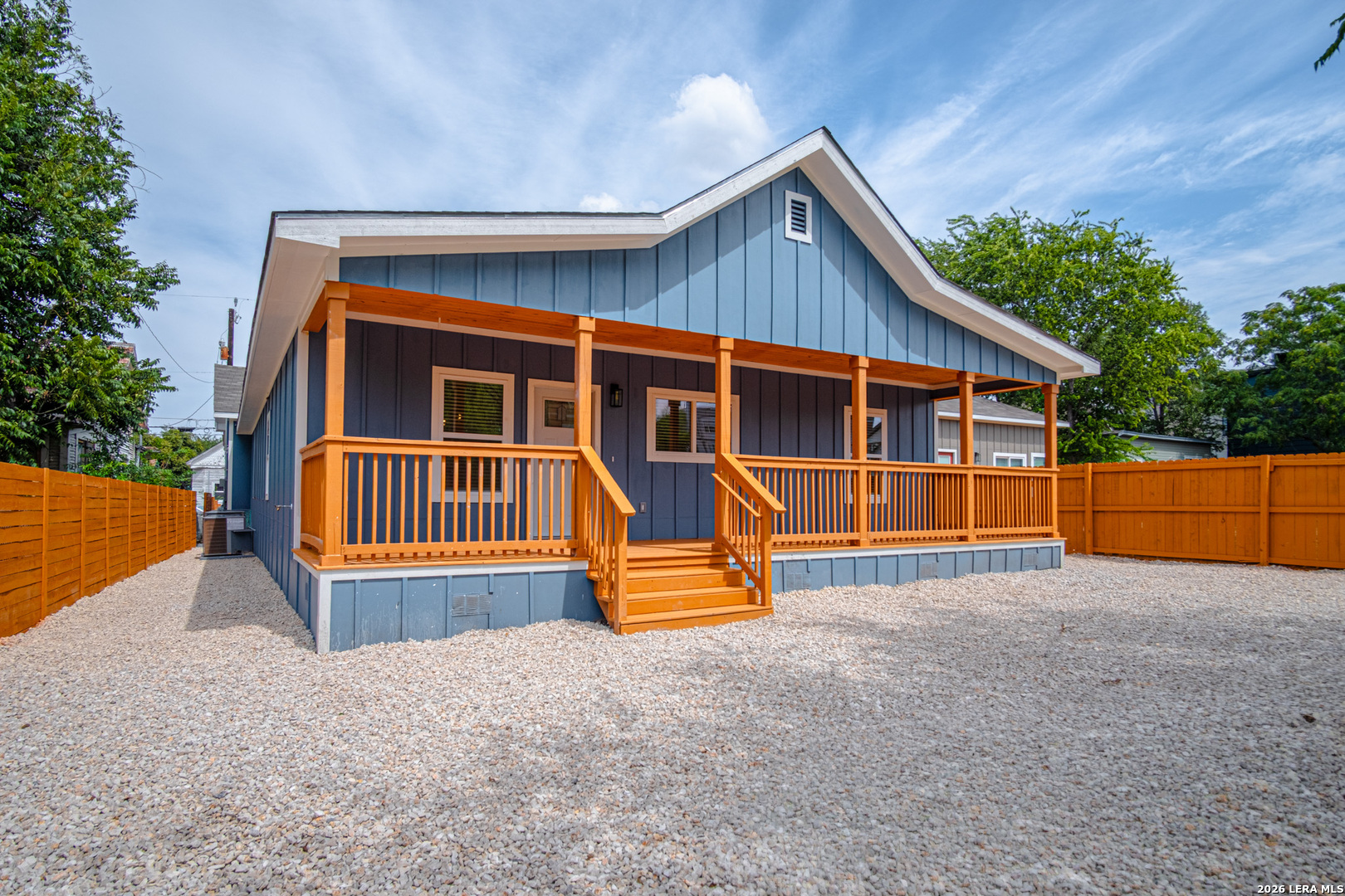 614 MONTANA ST, San Antonio, TX 78203