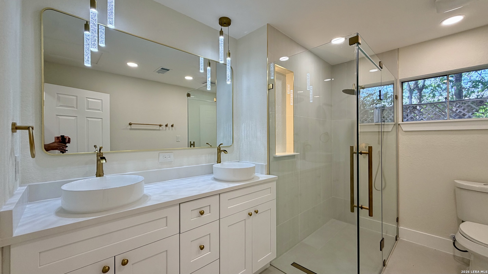 238 PINEWOOD LN, San Antonio, TX 78216