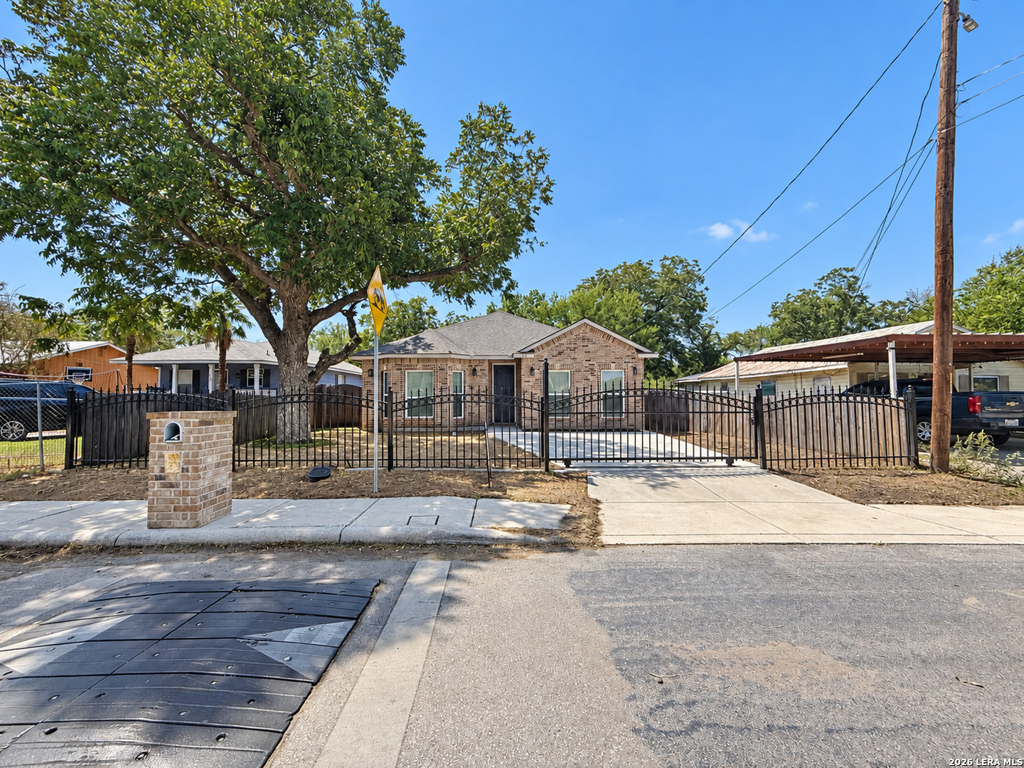 Property photo for 138 WAINWRIGHT ST, San Antonio, TX
