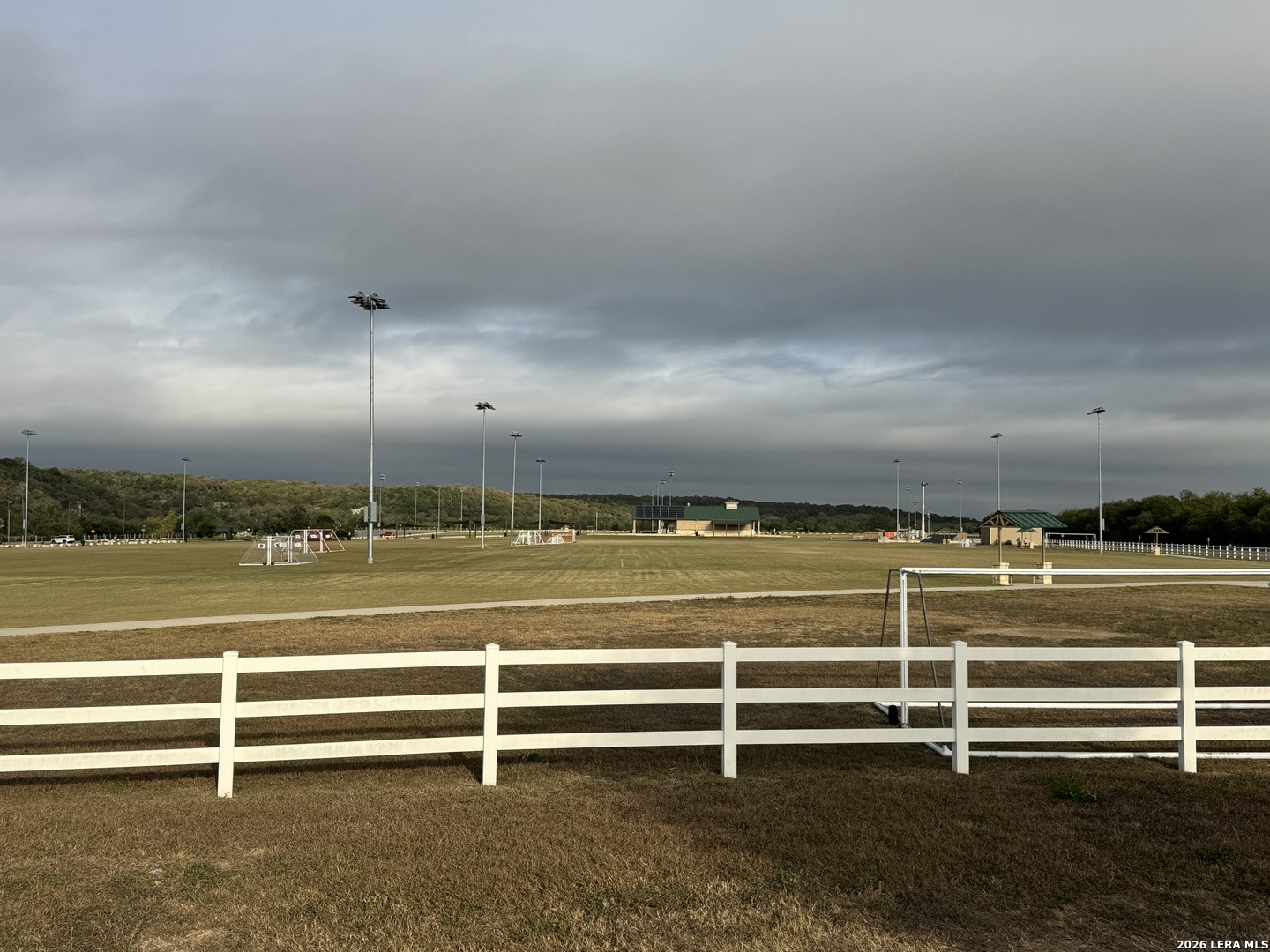 217 SPLIT RAIL DR, San Marcos, TX 78666
