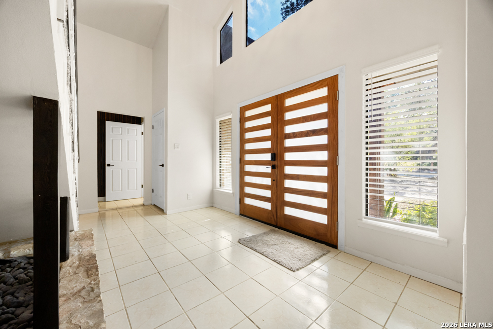 15415 RIVER BND, San Antonio, TX 78247