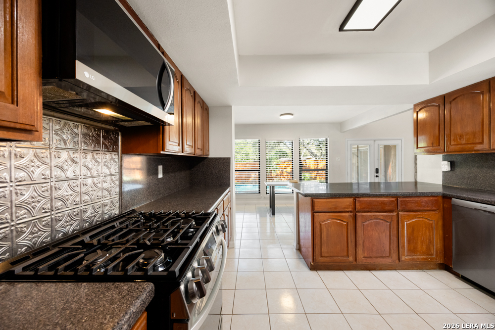 15415 RIVER BND, San Antonio, TX 78247