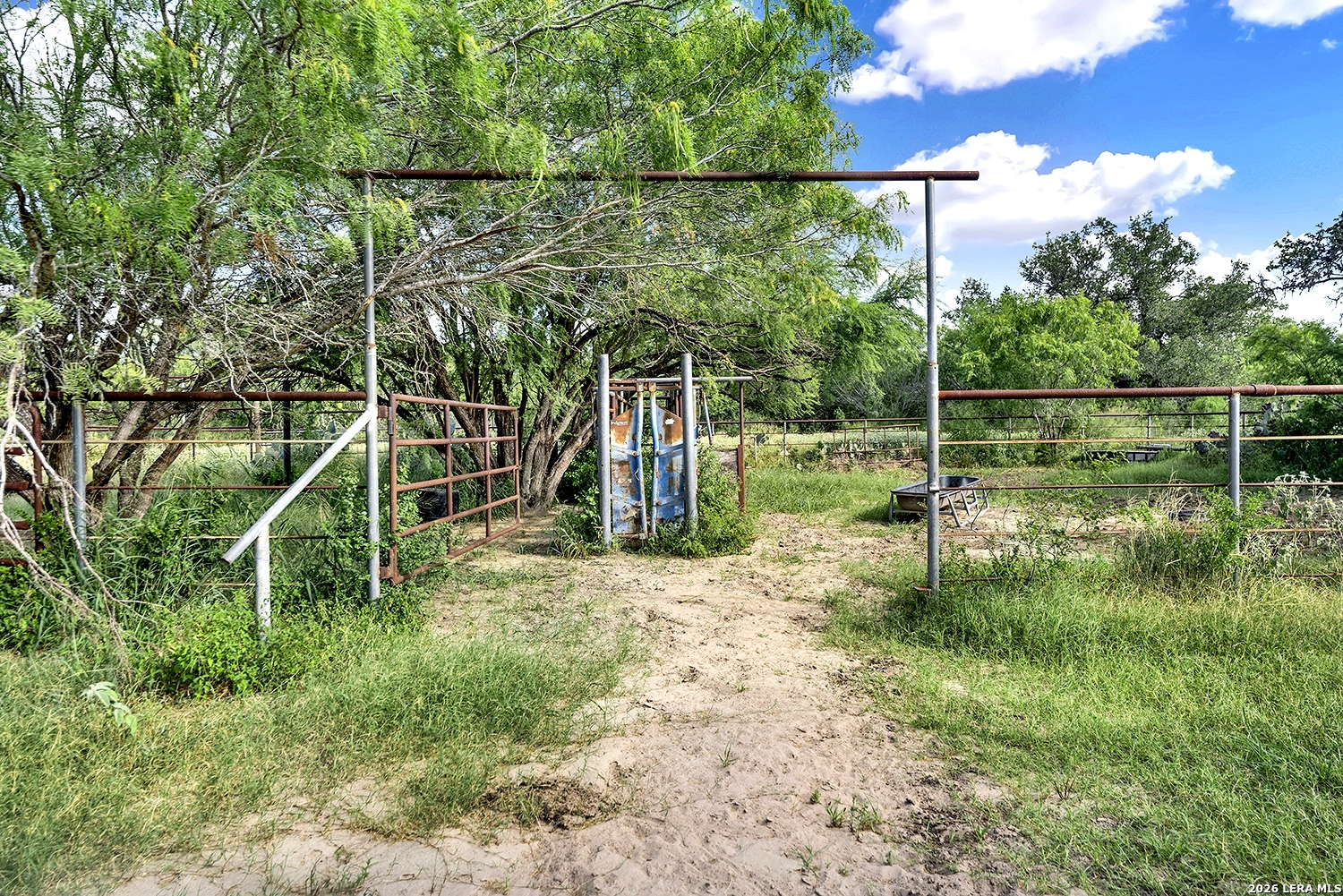 4190 County Road 415, McCoy, TX 78064