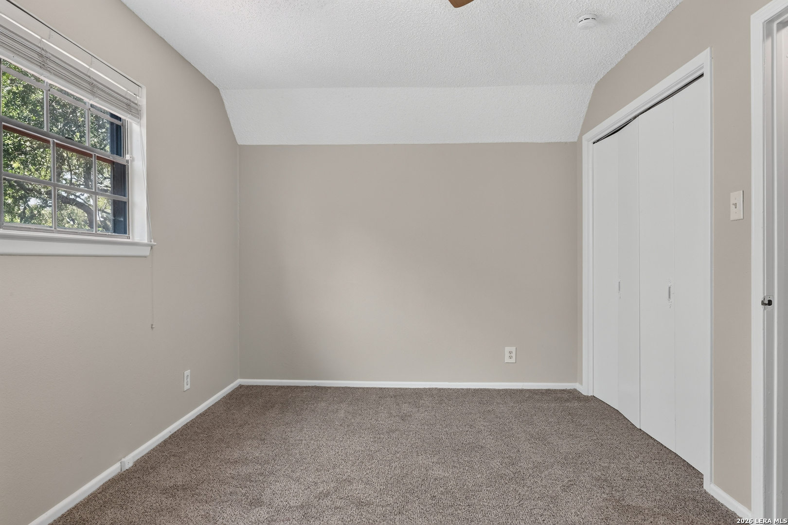 5411 TIMBER POST ST, San Antonio, TX 78250