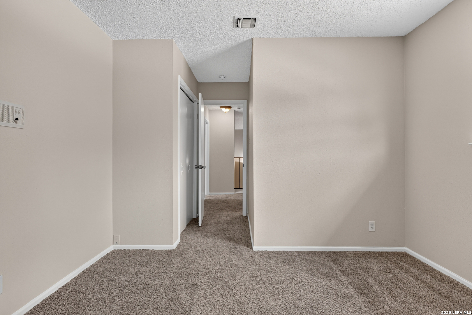 5411 TIMBER POST ST, San Antonio, TX 78250