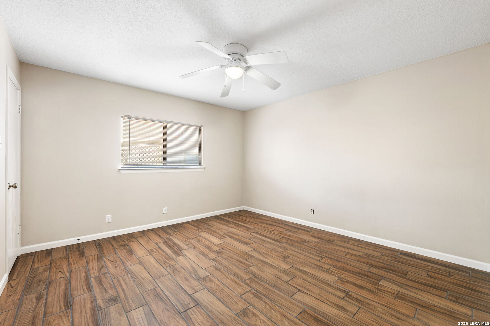 816 Meadow Stone, Converse, TX 78109