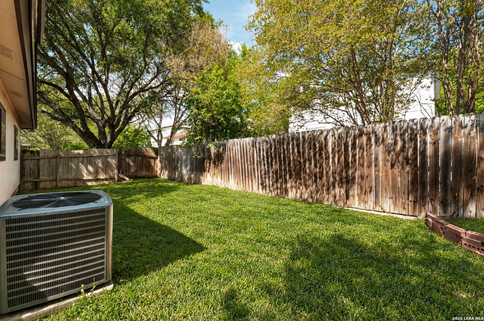 816 Meadow Stone, Converse, TX 78109
