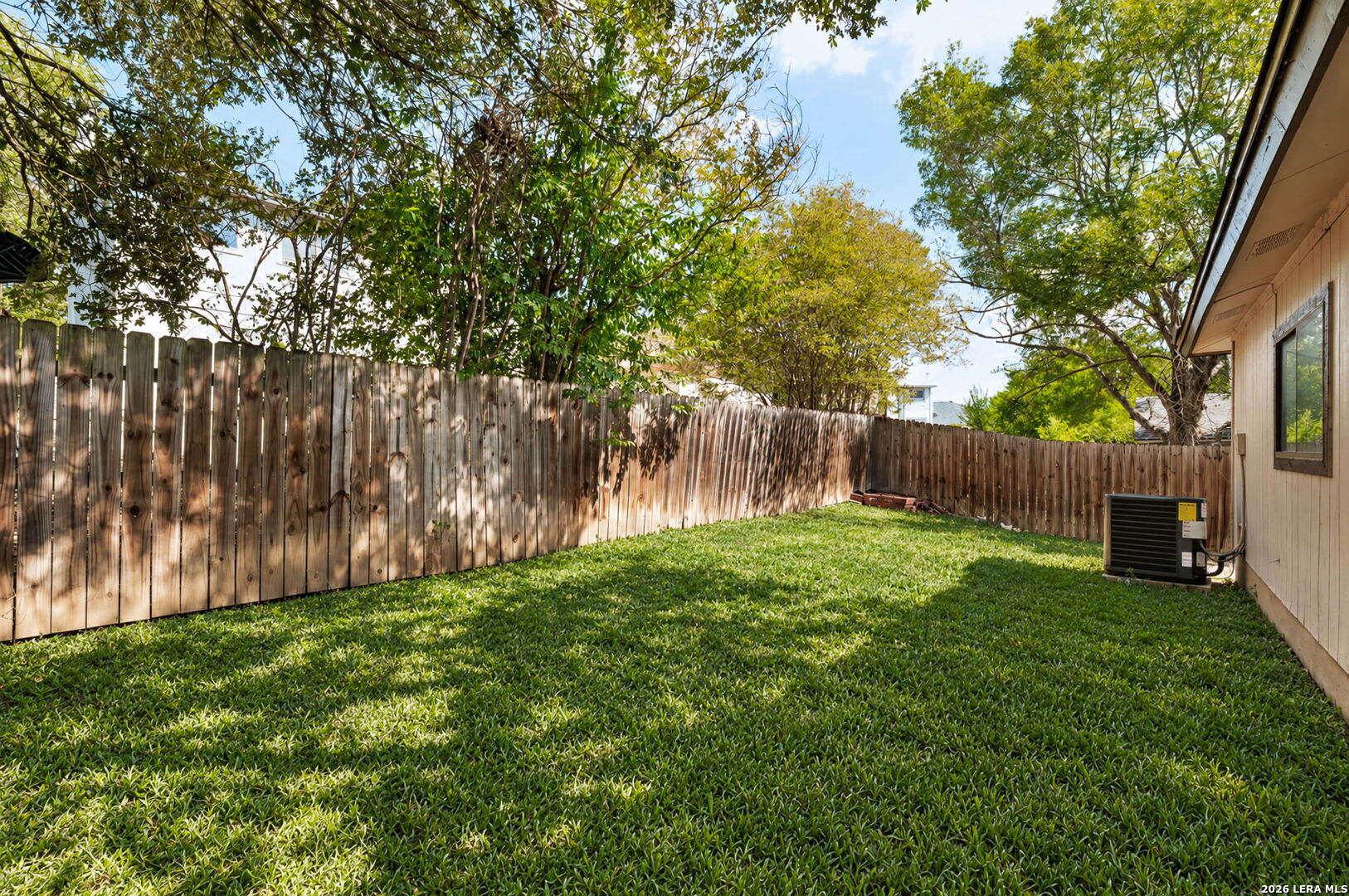 816 Meadow Stone, Converse, TX 78109